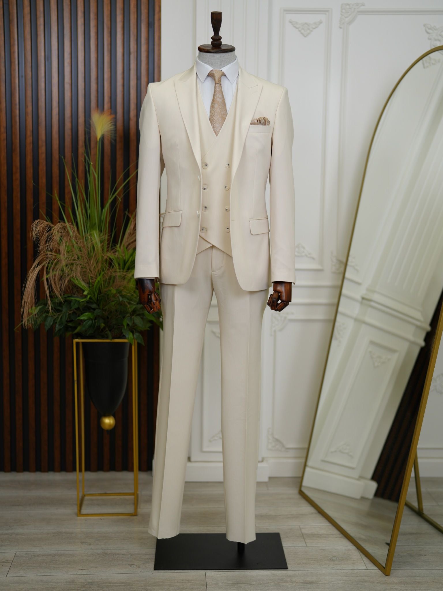 Bojoni Volterra Beige  Slim Fit Suit