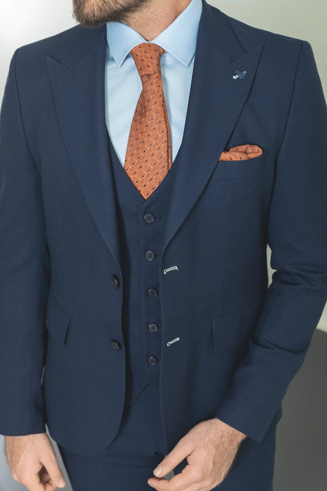 Bojoni Mayfair Classic Slim Fit Navy Blue Wool Suit