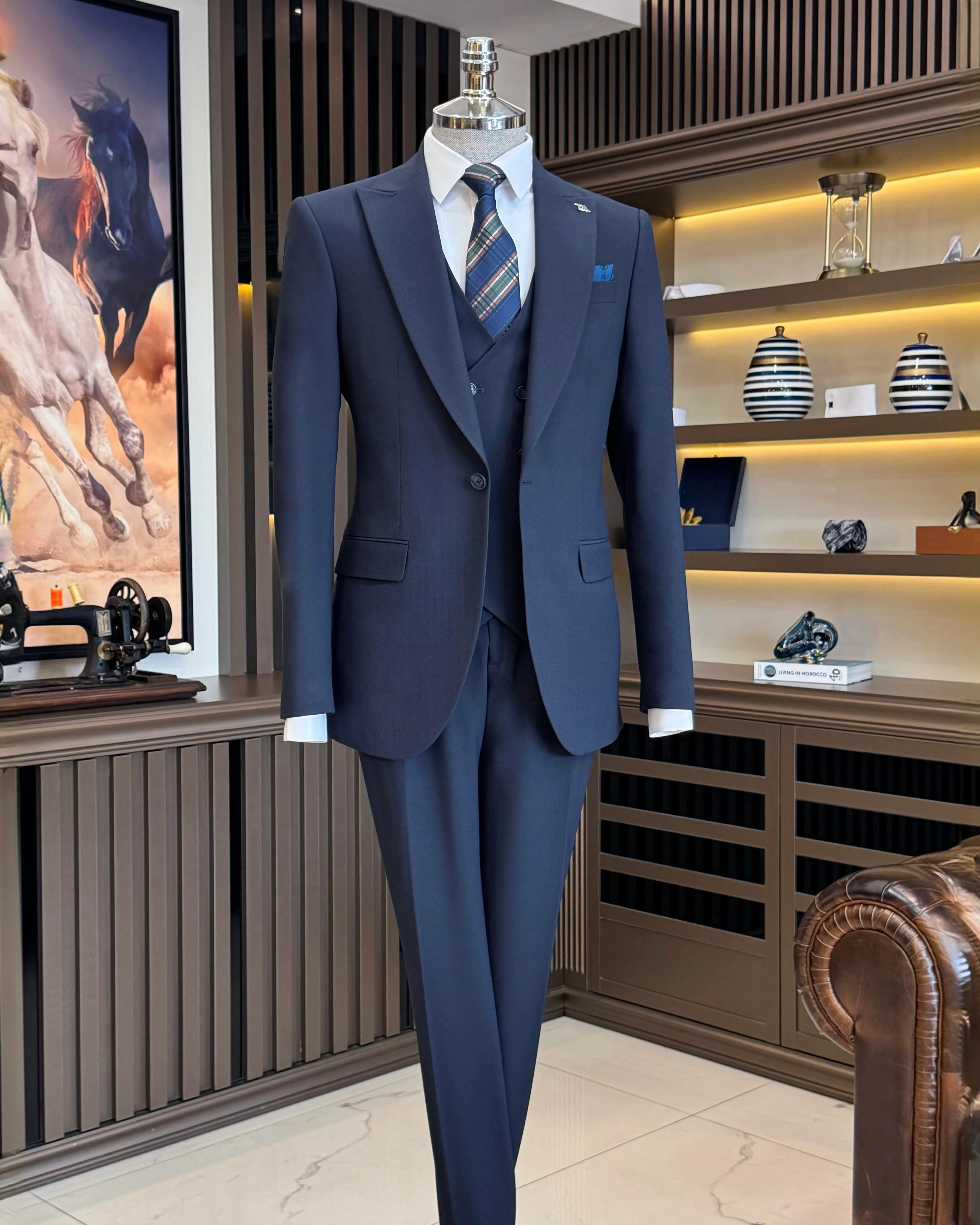 Bojoni Mayfair Classic Slim Fit Navy Blue Suit