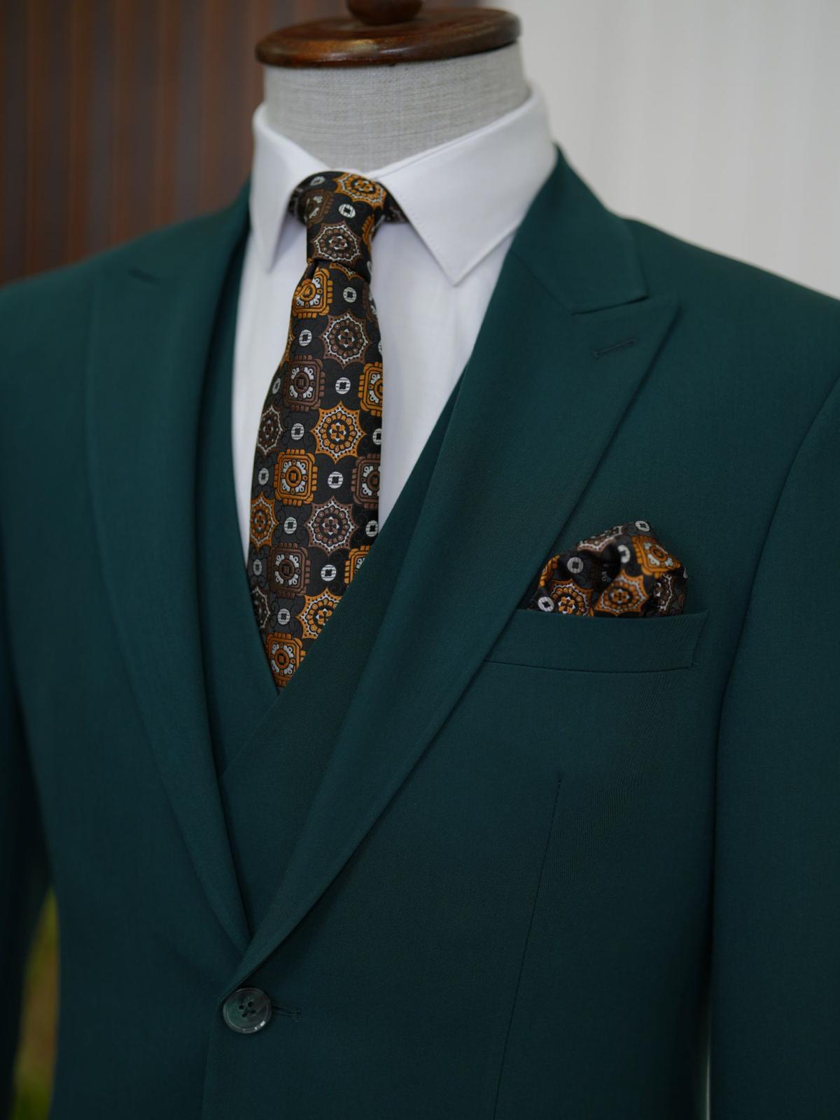 Bojoni Volterra Green  Slim Fit Suit
