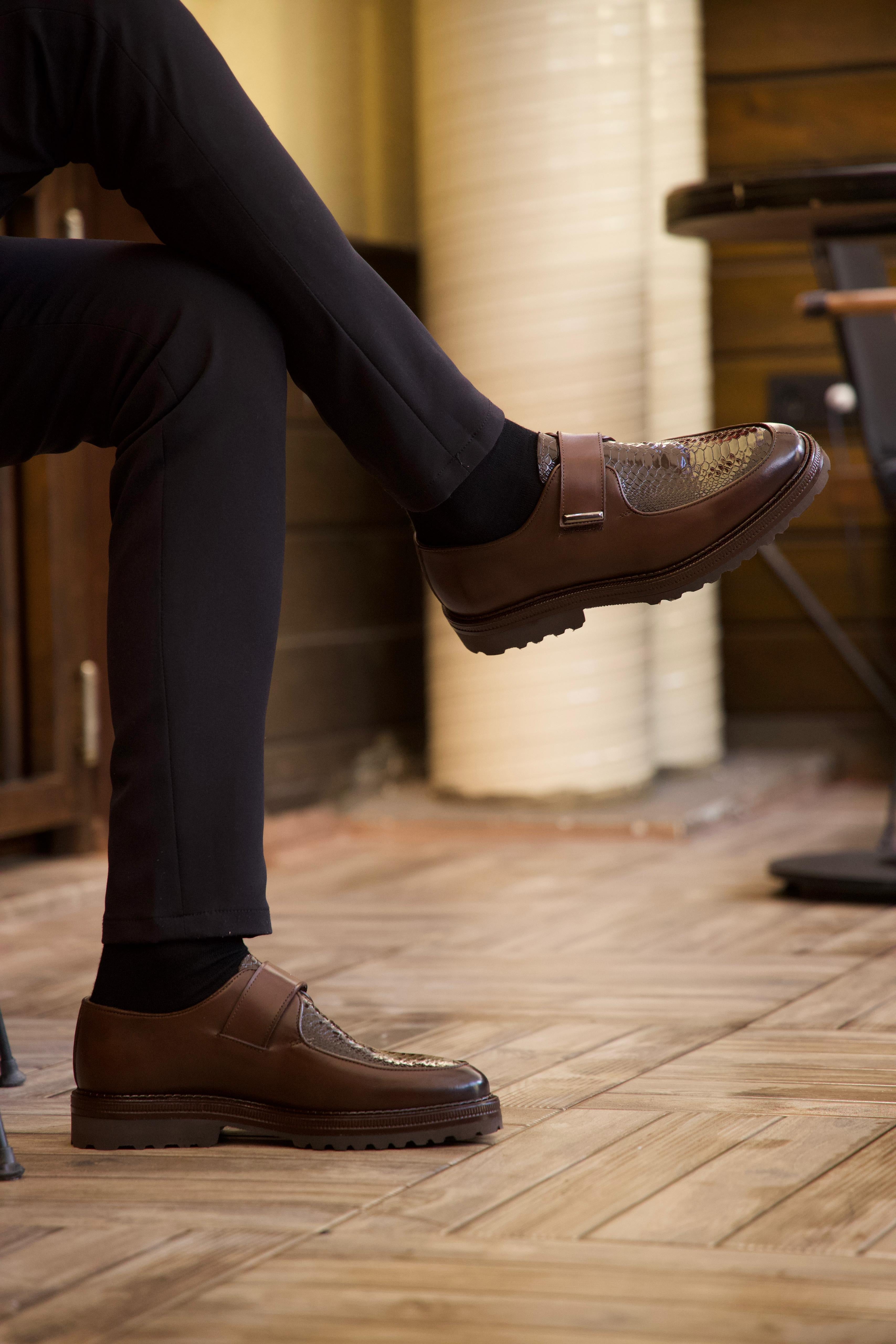 Bojoni Omaha Leather Dark Brown Croco Pattern Shoes