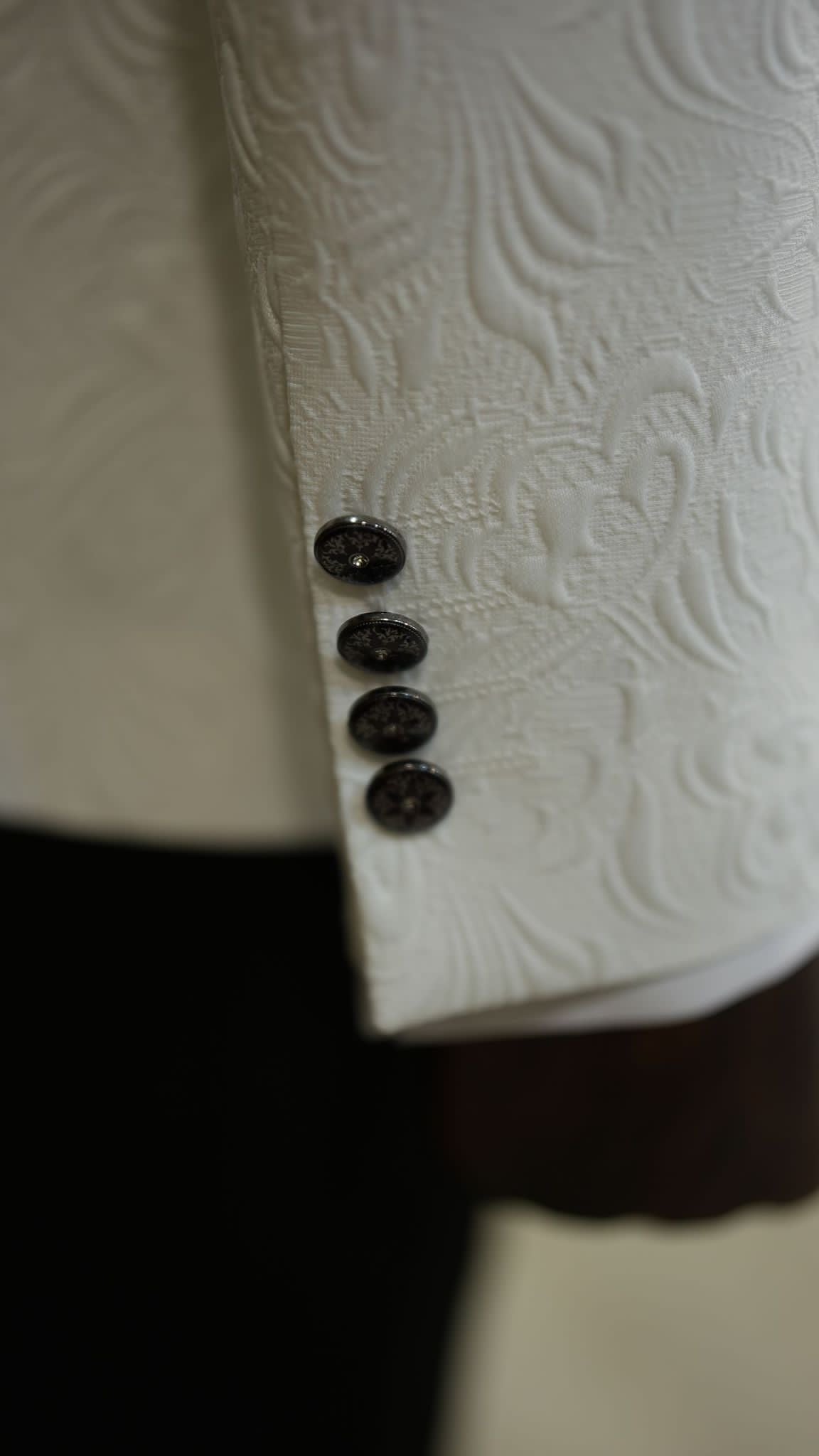 Bojoni Paruri Burgundy Slim Fit Velvet Shawl Lapel Wool Tuxedo