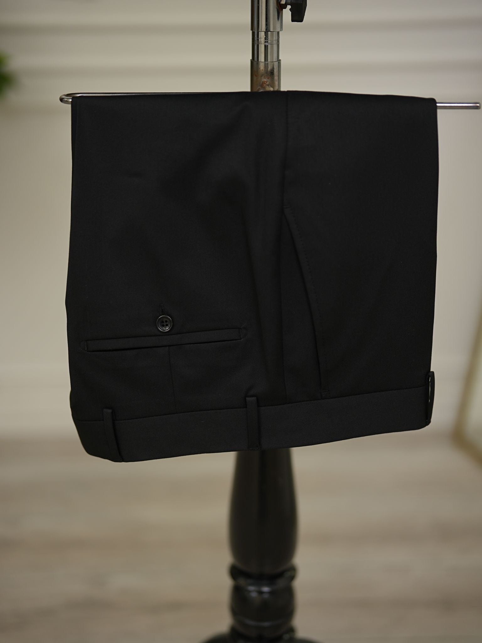 Bojoni Milford Black Slim Fit  Shawl Collar Tuxedo Suit