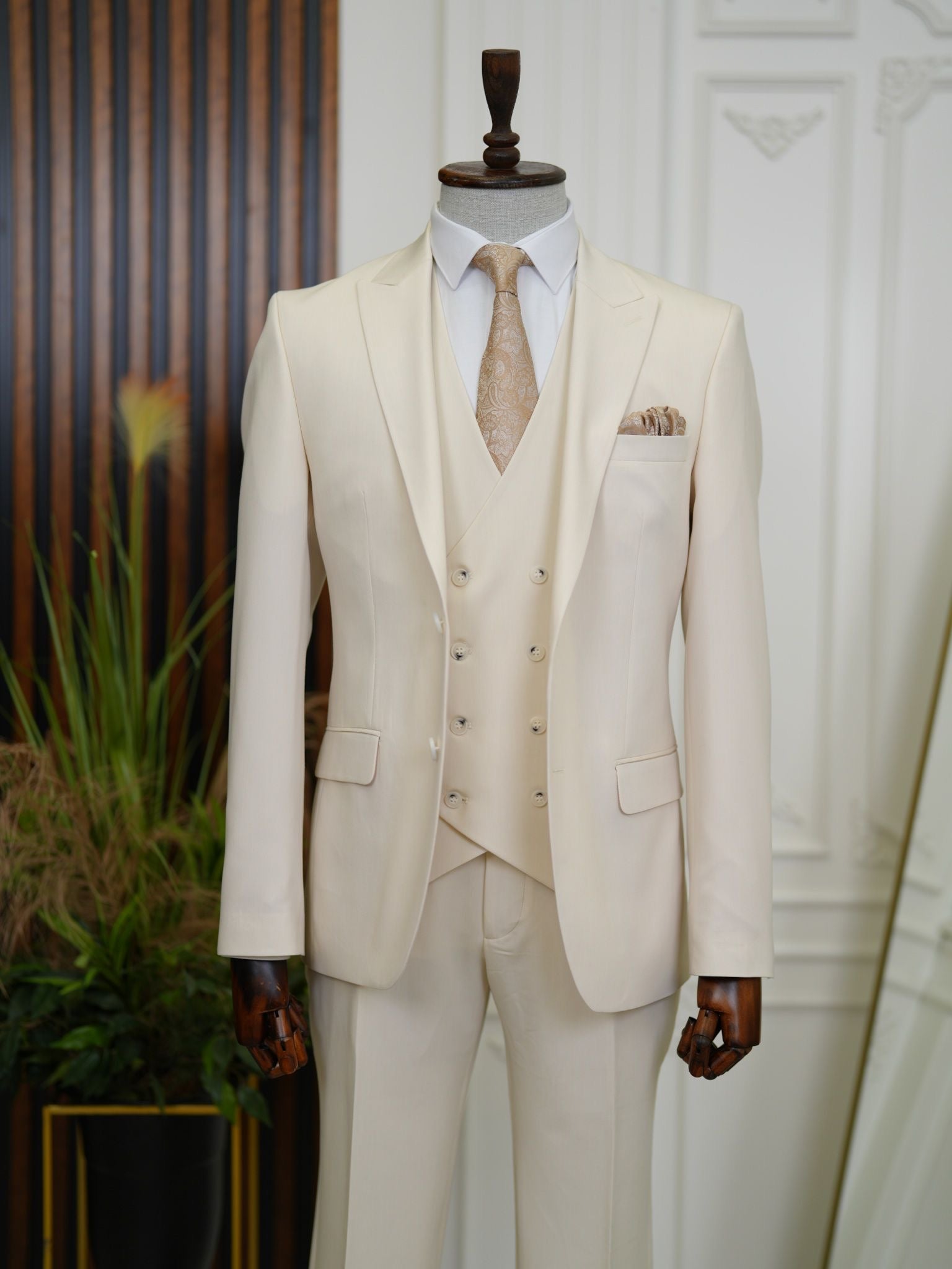 Bojoni Volterra Beige  Slim Fit Suit