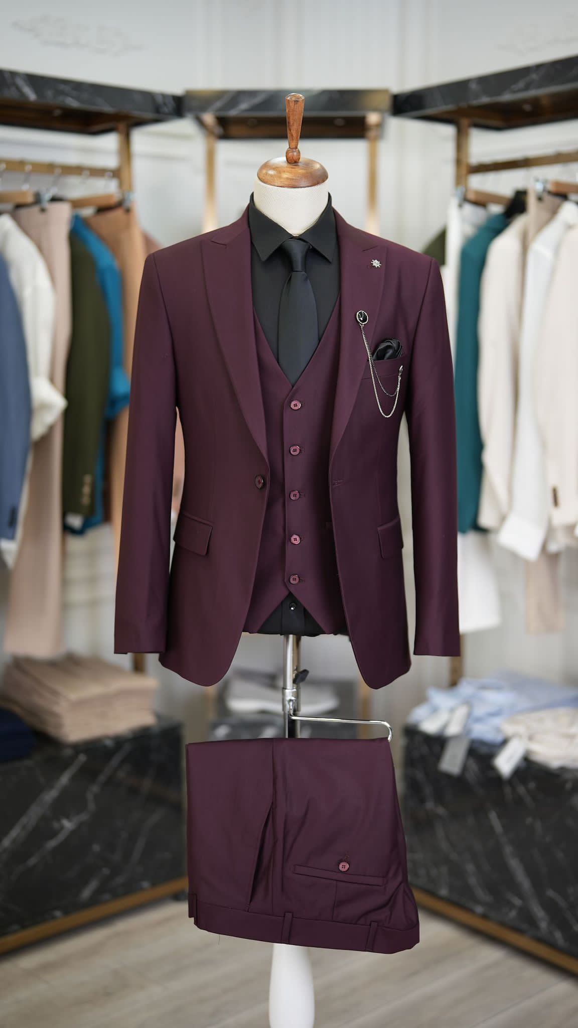 Bojoni Burnley Burgundy  Slim Fit Suit