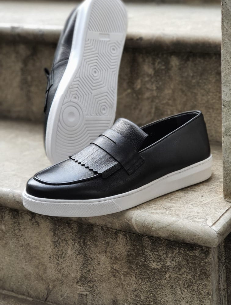 Pierre Black Kilt Loafers-baagr.myshopify.com-shoes2-BOJONI