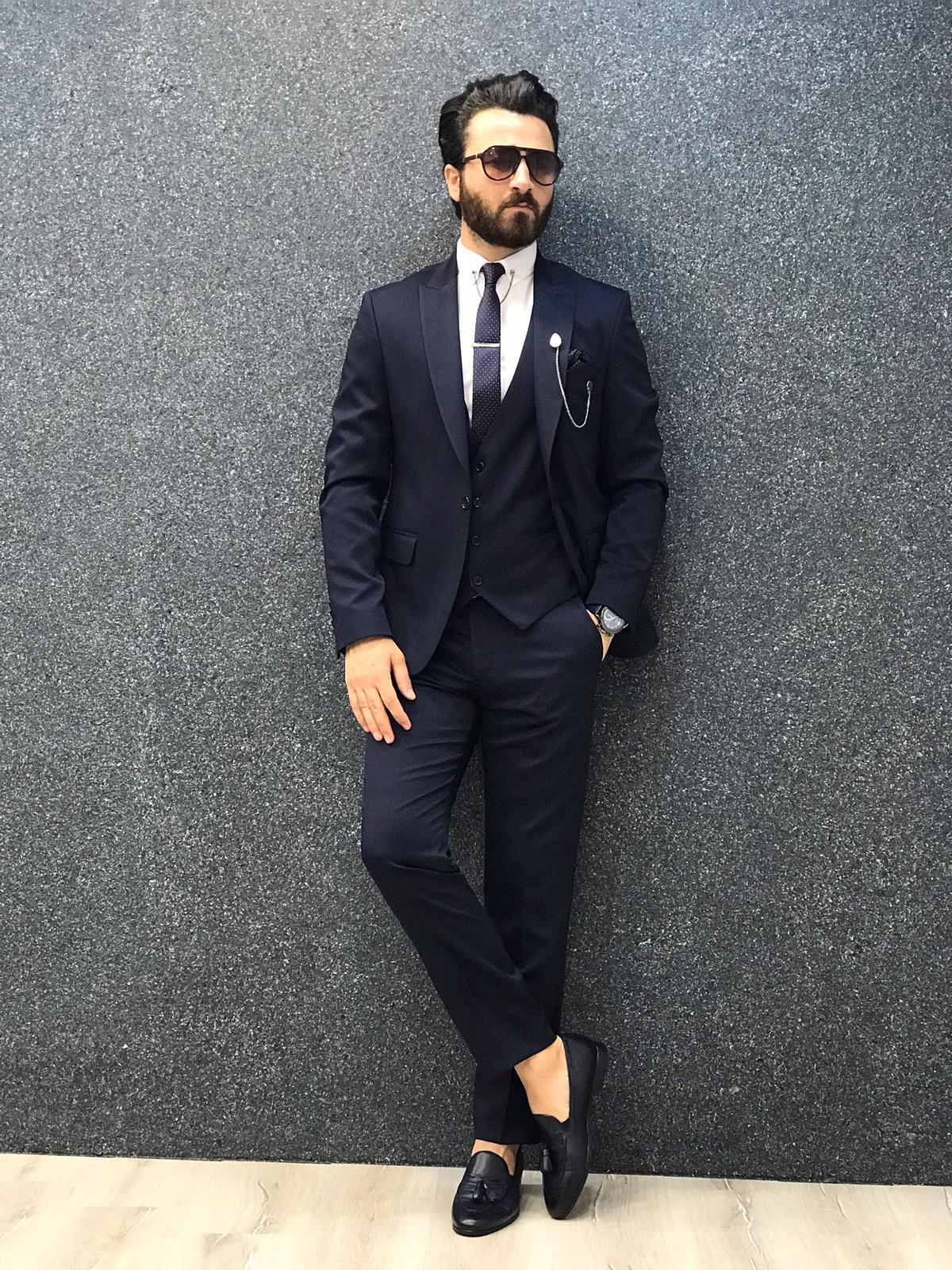 Blundess  Slim-Fit-baagr.myshopify.com-1-Brabion