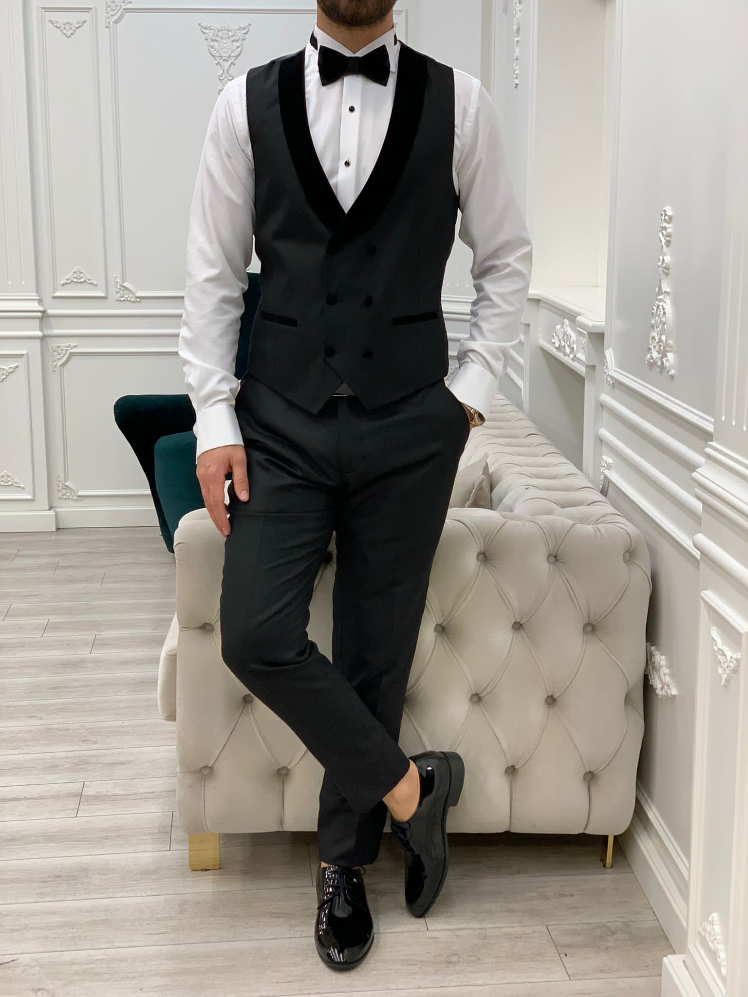 Bojoni Valencia Black Shawl Velvet Collar Slim Fit Tuxedo