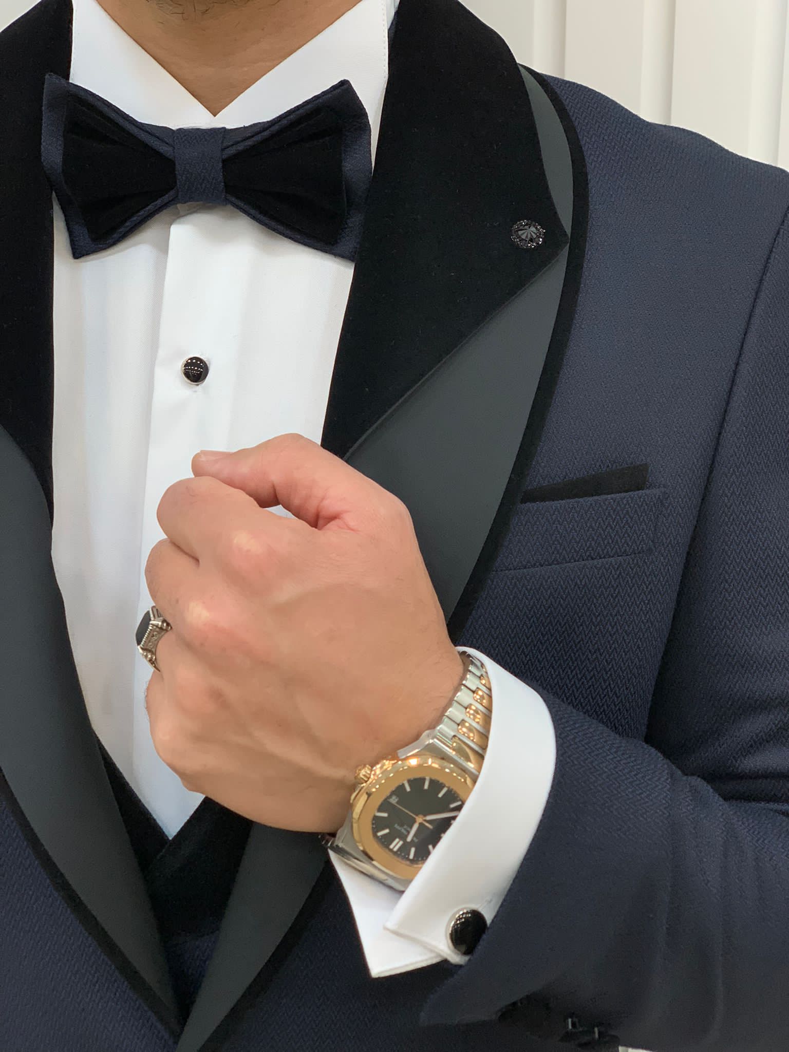 Bojoni Valencia Navy Blue Shawl Velvet Collar Slim Fit Tuxedo