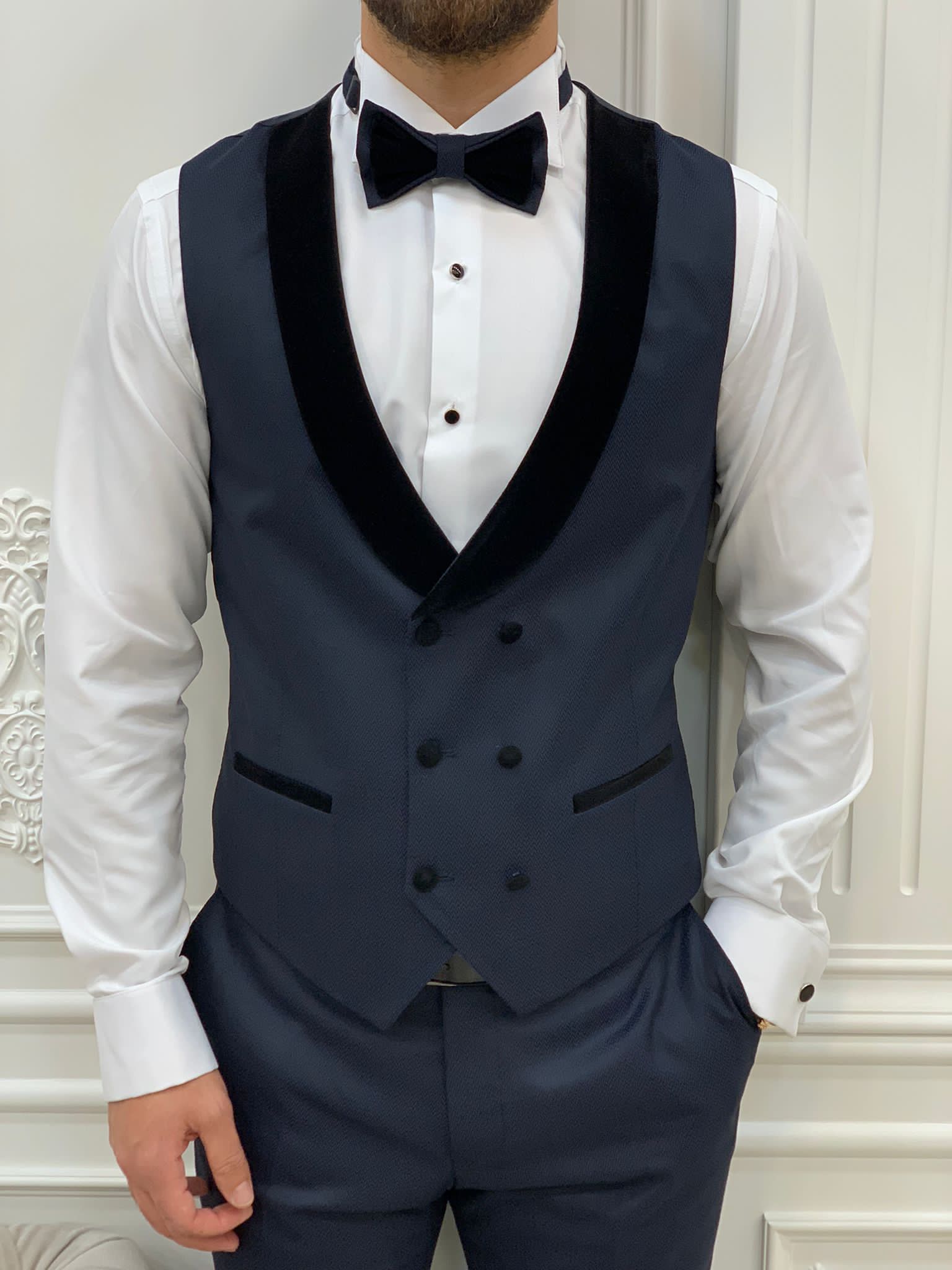 Bojoni Valencia Navy Blue Shawl Velvet Collar Slim Fit Tuxedo