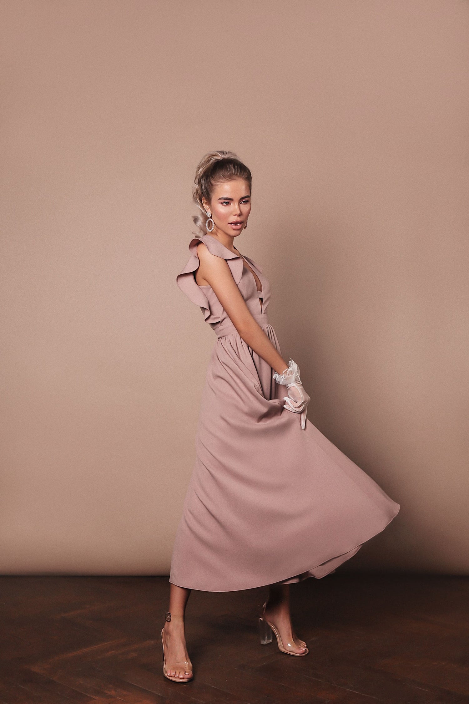 Midi Décolletage Accent Dress-baagr.myshopify.com-dress.-BOJONI